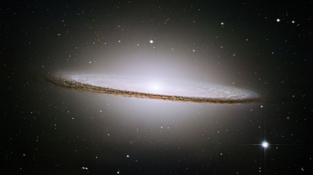 Sombrero Galaxy - Messier 104 ngc 4594,m104,unbarred spiral galaxy,giant elliptical galaxy