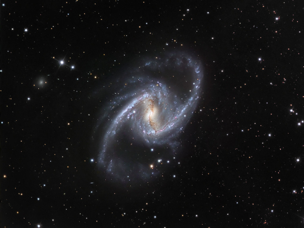 Ngc 1365 The Great Barred Spiral Galaxy Constellation Guide