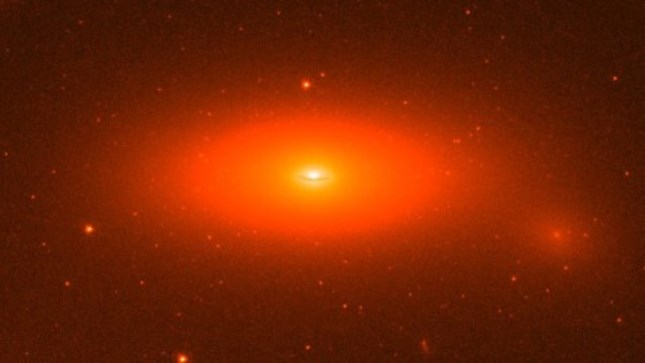 ngc 1277,supermassive black hole