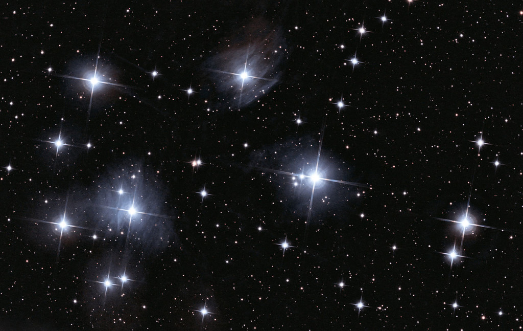 pleiades,pleiades star cluster,messier 45,m45,seven sisters