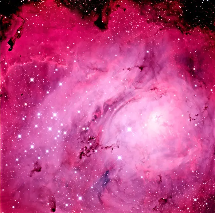 hourglass region in the lagoon nebula,messier 8 centre
