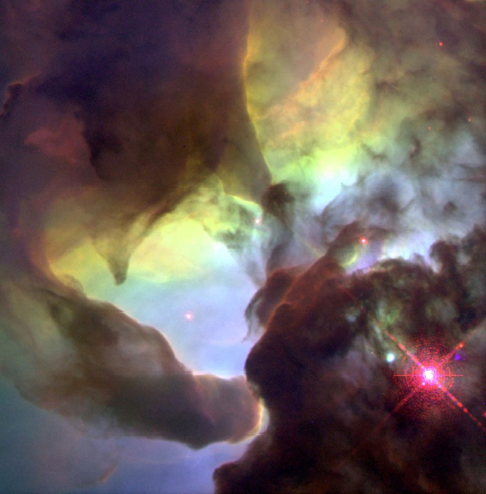 messier 8 hubble image