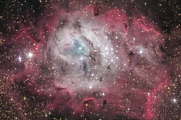 lagoon nebula,m8 nebula