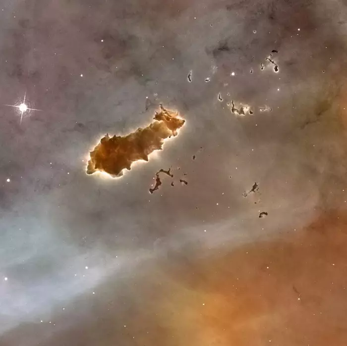 carina nebula bok globule