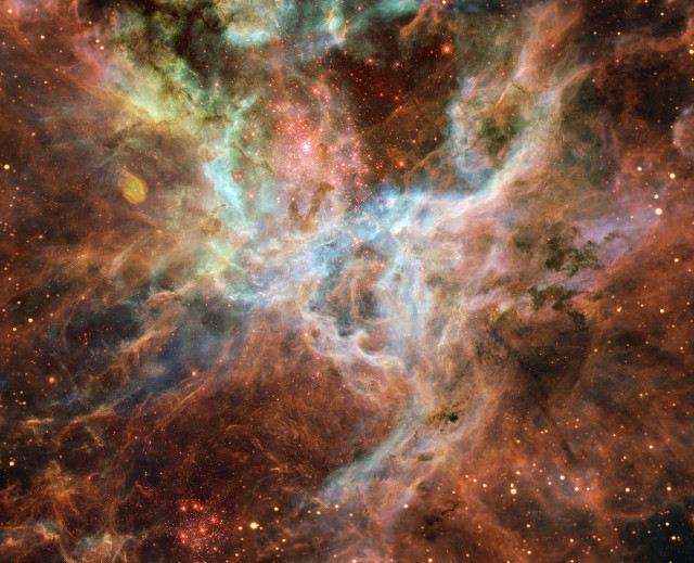 tarantula nebula,30 doradus,ngc 2070