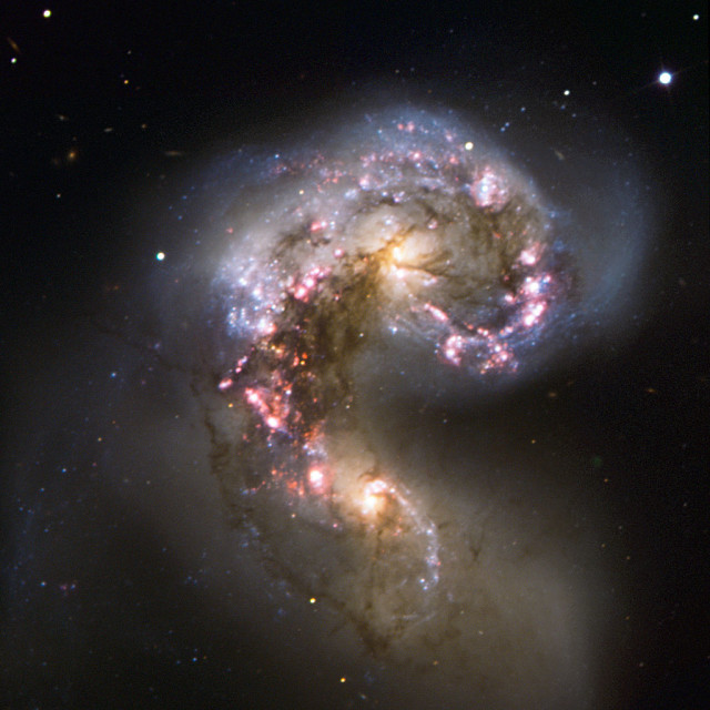 antennae galaxies,very large telescope