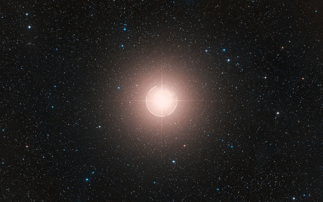 betelgeuse colour