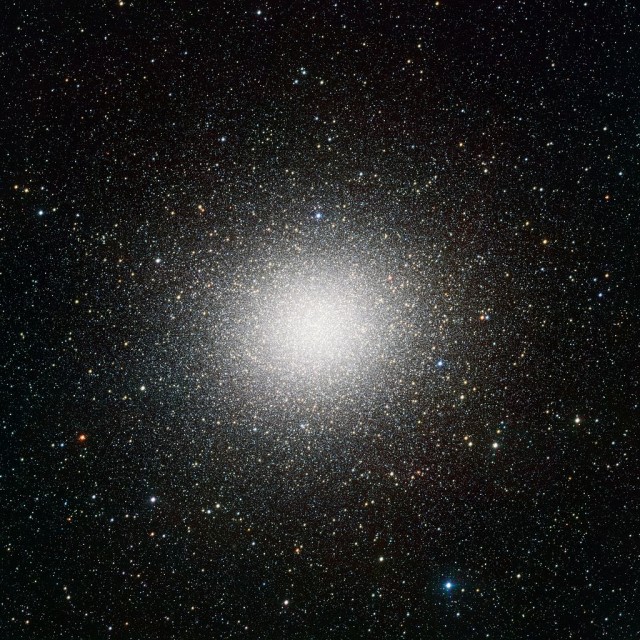 globular cluster,centaurus constellation