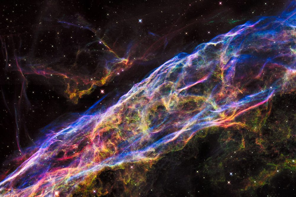 veil nebula hubble