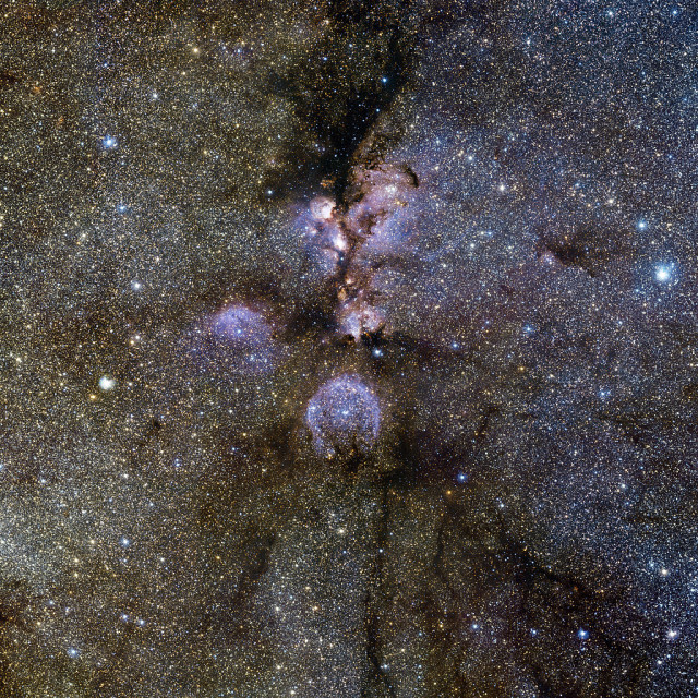 cat's paw nebula,ngc 6334,stellar nursery,emission nebula