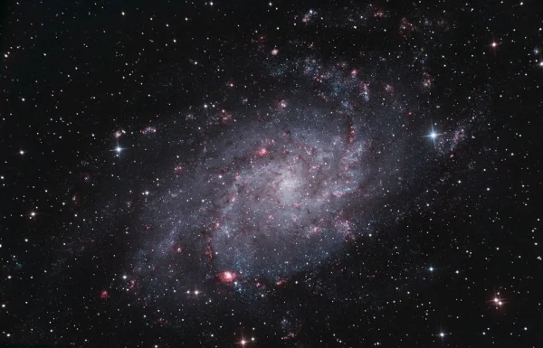 triangulum galaxy,messier 33,m33 galaxy