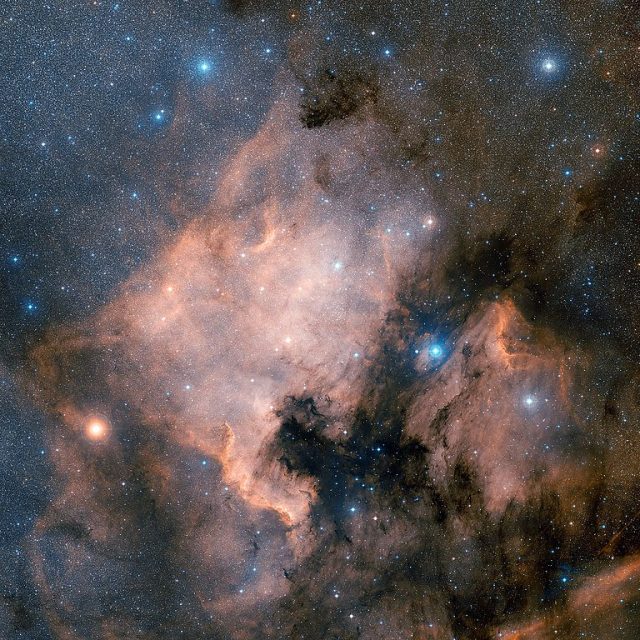 ngc 7000,emission nebula in cygnus