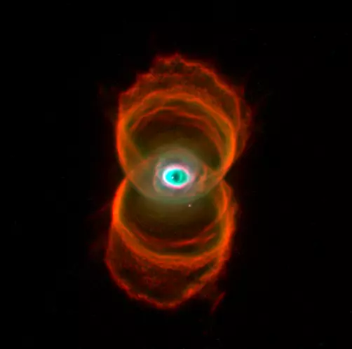 Engraved Hourglass Nebula,MyCn18