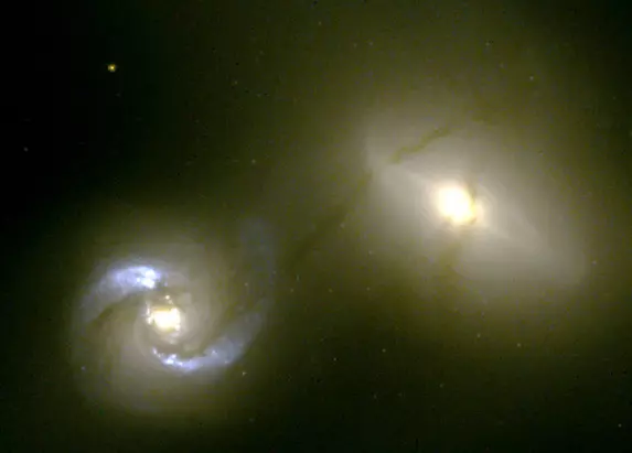 ngc 1409,ngc 1410,interacting galaxies in taurus
