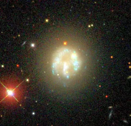 compact dwarf galaxy in lynx