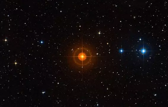 Hind's Crimson Star,R Leporis,carbon star in lepus constellation,mira variable