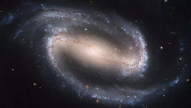 barred spiral galaxy in eridanus