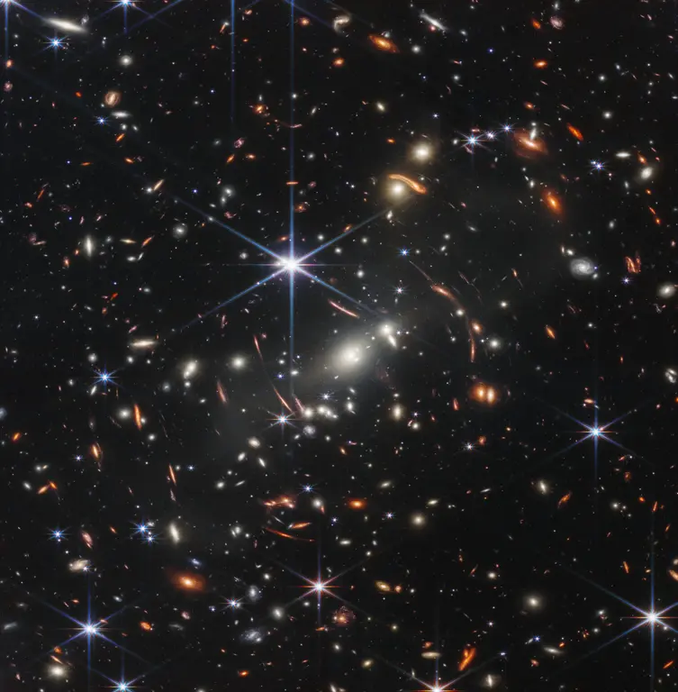 webb's first deep field,james webb telescope first image,gravitational lensing