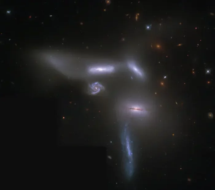 seyfert's sextet of galaxies,interacting galaxies,compact galaxy group