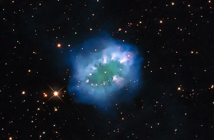PN G054.203.4,planetary nebula in sagitta,necklace nebula hubble
