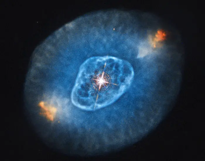 blinking planetary nebula,ngc 6826