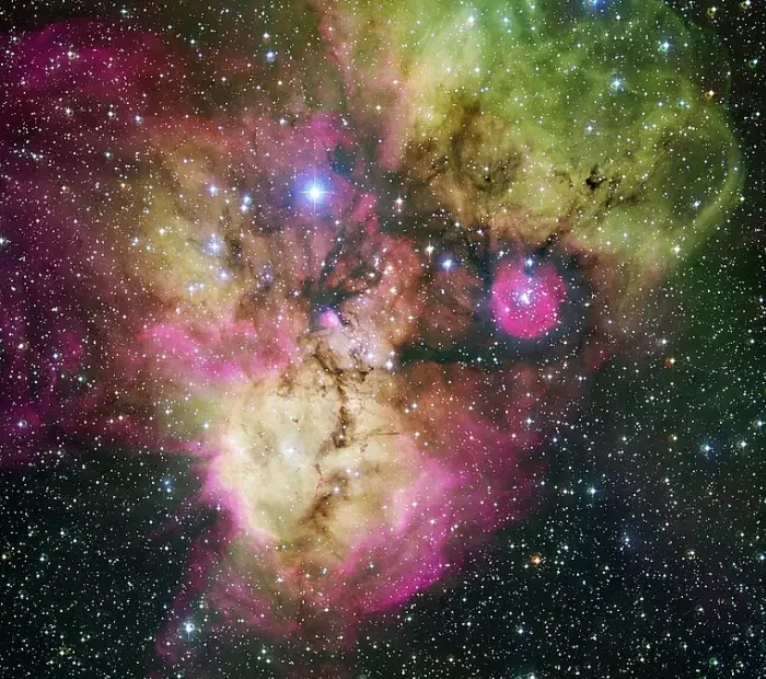 Skull and Crossbones Nebula,NGC 2467