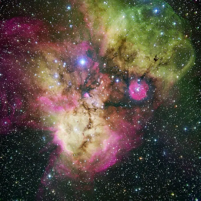 Skull and Crossbones Nebula,NGC 2467