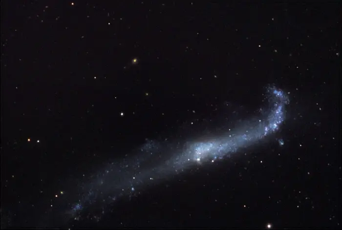 ngc 4656,crowbar galaxy