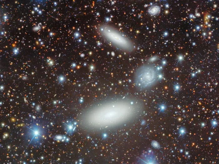 ngc 3273 galaxy,antlia cluster