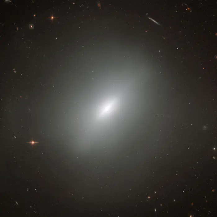 ngc 3610 galaxy