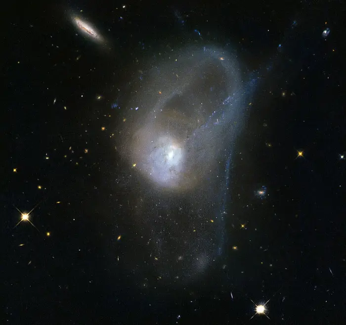 NGC 3921 galaxy