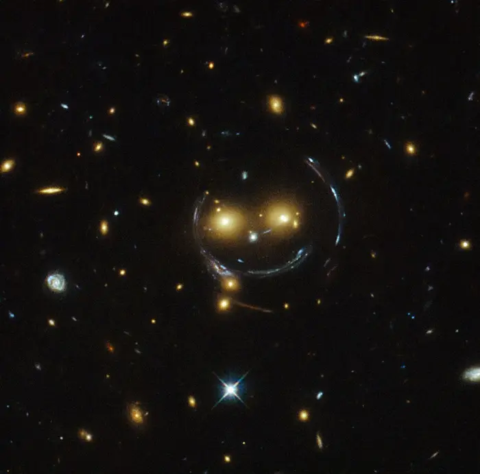 SDSS J1038+4849 galaxy cluster