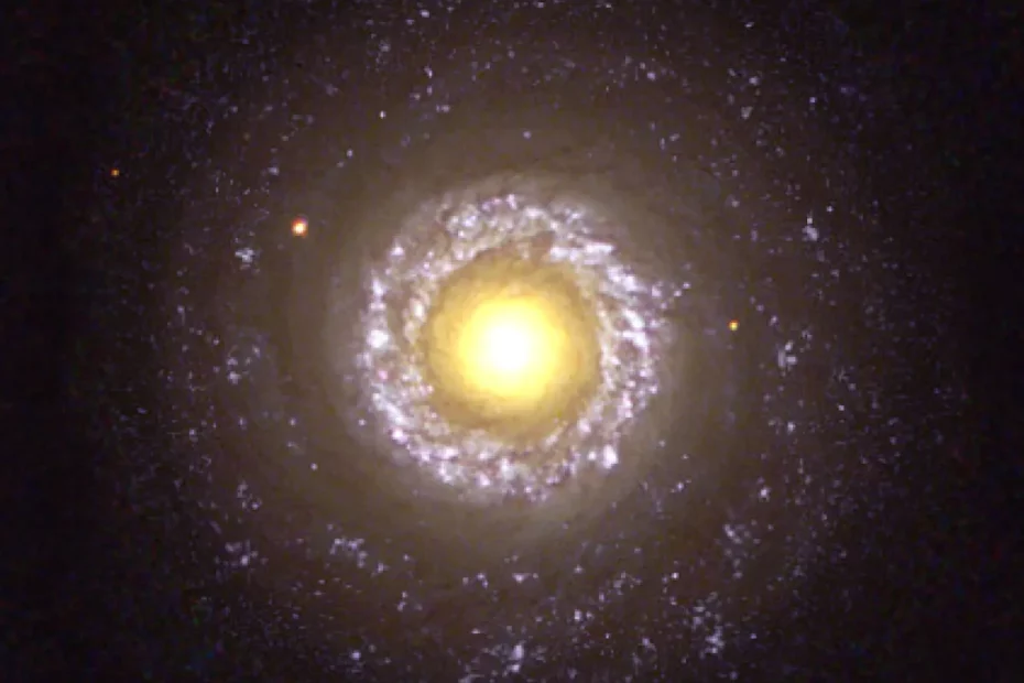 ngc 7742,fried egg galaxy,unbarred ring galaxy