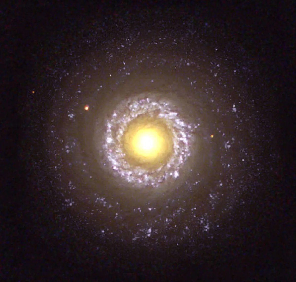 ngc 7742,fried egg galaxy,unbarred ring galaxy