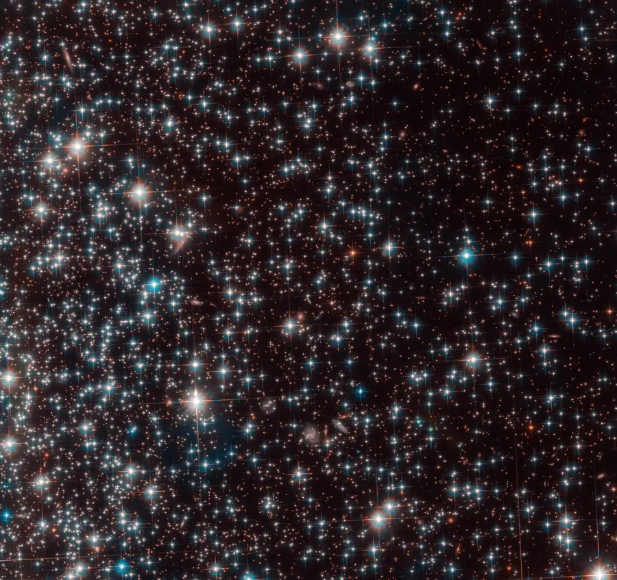 great peacock globular hubble space telescope,pavo globular cluster hubble