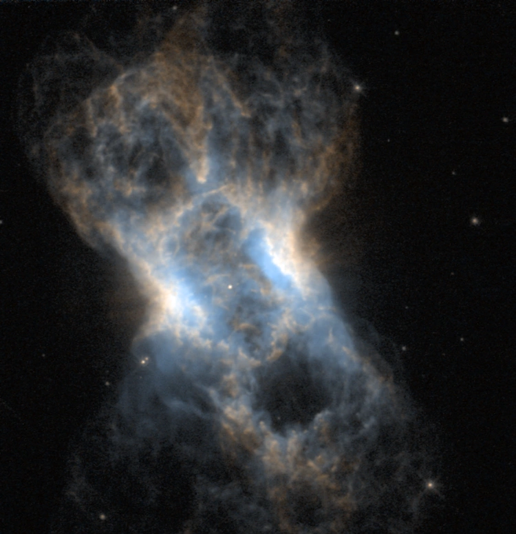 cheeseburger nebula hubble,ngc 7026 hst