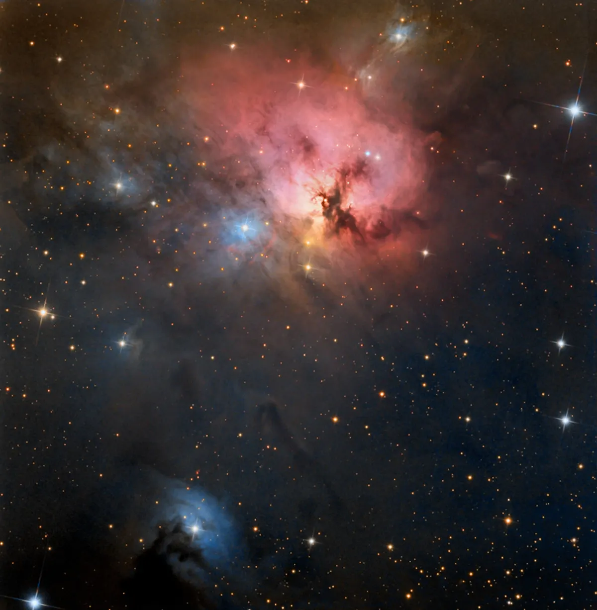 northern trifid nebula,ngc 1579