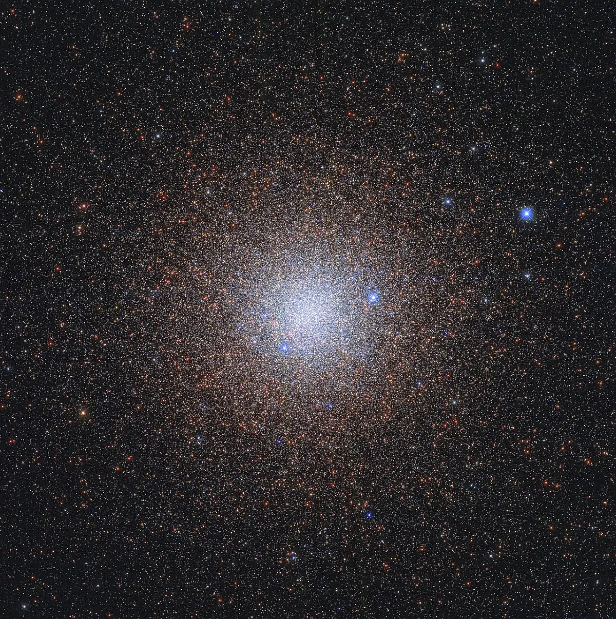 ngc 6441,silver nugget cluster,globular cluster ngc 6441 in scorpius 