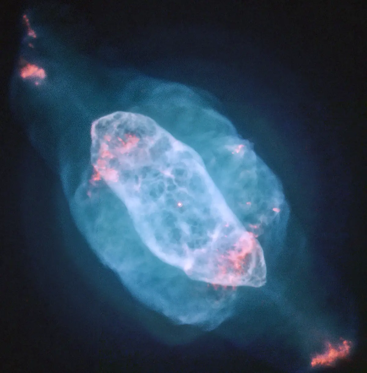 ngc 7009 planetary nebula